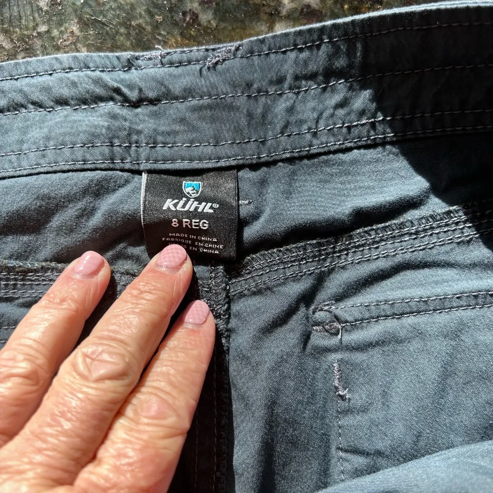 Kuhl Splash Roll Up Pants in Metal Blue. EUC. UPF 50. Quick dry. Hiking. - Picture 11 of 16
